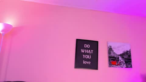 Victoriazans online show from March 2026 10:37:02 AM