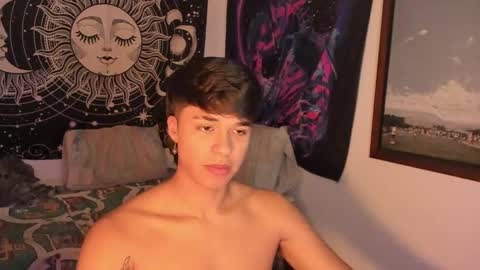 Victorino Jhonson online show from December 2024 03:22:01 PM