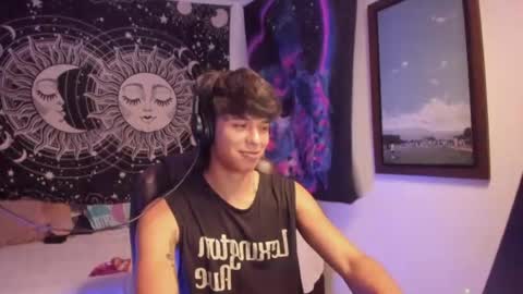 Victorino Jhonson online show from July 2026 07:00:02 AM