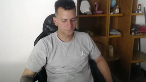 victormanuelq_1 online show from March 2026 03:12:01 AM