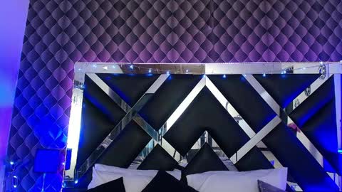 victtoria lee online show from April 2026 07:07:02 PM