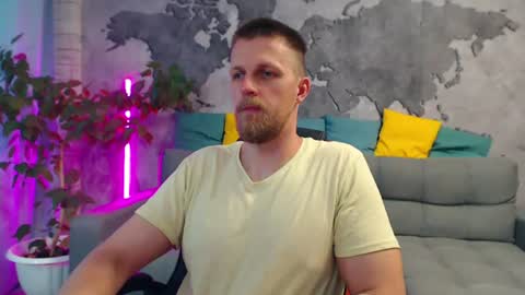 vikingchrisss online show from July 2026 10:07:02 AM