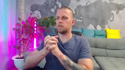 vikingchrisss online show from July 2026 11:08:01 AM