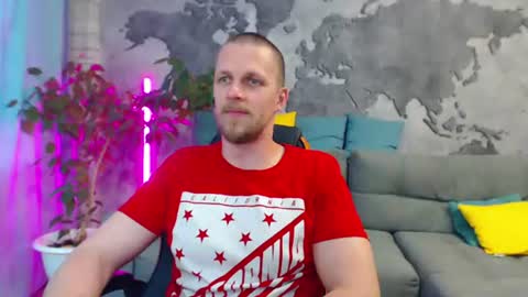 vikingchrisss online show from July 2026 12:48:02 PM