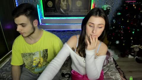 vikki and george online show from January 2025 09:22:01 PM