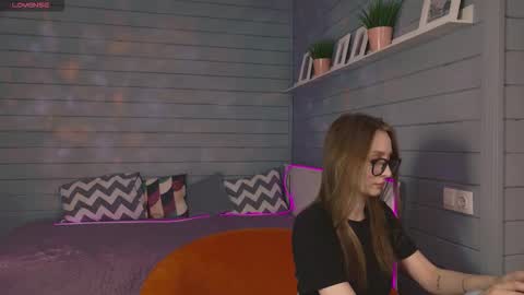 Viki online show from October 2025 05:54:02 AM