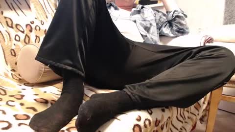 Snapshot of viknik16cm chatting on December 2024 10:28:02 AM viknik16cm online show from December 2024 10:28:02 AM