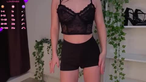 Snapshot of viksinite chatting on March 2026 07:31:01 PM Vixi online show from March 2026 07:31:01 PM