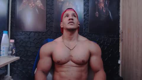 Viktor Herrera online show from March 2026 05:21:01 PM