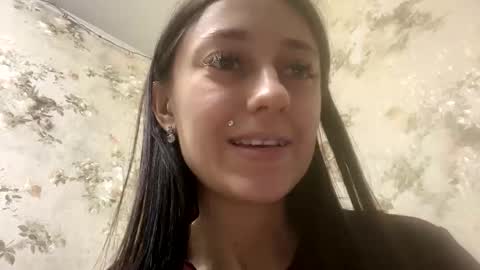 Snapshot of viktoria9898 chatting on March 2026 11:54:01 PM Sweett online show from March 2026 11:54:01 PM