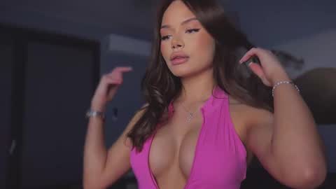 Viktoria www online show from February 2026 06:57:01 PM