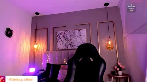 Victoria online show from April 2026 10:23:01 PM