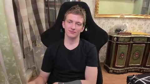 Dimoooooon online show from June 2026 09:36:02 PM
