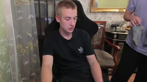 Dimoooooon online show from August 2026 10:24:02 PM