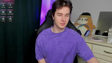 Vincent Strong online show from February 2026 01:12:02 PM