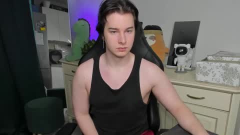 Snapshot of vincent__strong chatting on May 2026 04:17:01 AM Vincent Strong online show from May 2026 04:17:01 AM