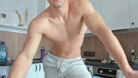 Vincent.  uncut 18cm online show from December 2024 08:31:02 AM