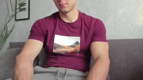 Vincent.  uncut 18cm online show from January 2025 01:27:01 PM