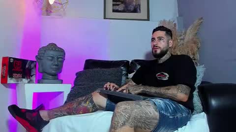 Snapshot of vincentsartori chatting on March 2026 10:27:01 PM Vincent Sartori online show from March 2026 10:27:01 PM