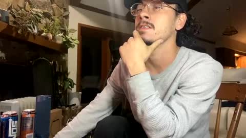 Snapshot of vinsmoke_sanji2020 chatting on March 2025 01:36:02 AM Sanji online show from March 2025 01:36:02 AM