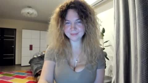 Snapshot of viodetta chatting on December 2024 07:42:01 PM viodetta online show from December 2024 07:42:01 PM