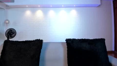 Violett  Everyday From 0530 to 1430 Col Time online show from January 2026 10:41:02 AM