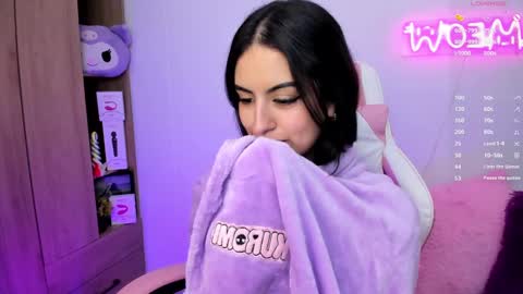 Snapshot of violet_catt chatting on December 2024 08:18:01 PM Violeta  online show from December 2024 08:18:01 PM