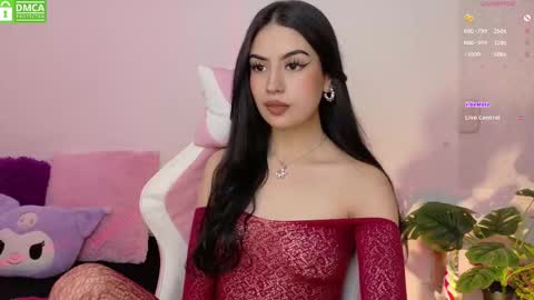 Snapshot of violet_catt chatting on October 2025 06:29:01 PM Violeta  online show from October 2025 06:29:01 PM