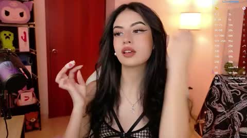 Violeta  online show from April 2026 05:15:02 PM
