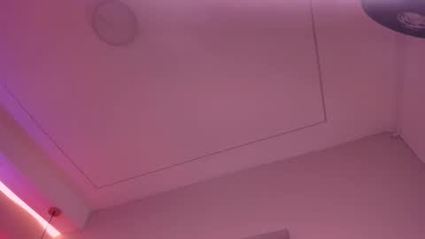 Violeta  online show from September 2025 09:53:02 AM