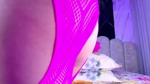 violeta london online show from July 2026 03:08:02 AM