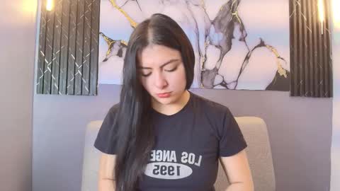 Violeta online show from December 2025 07:22:01 PM