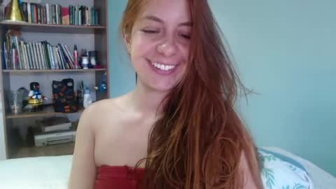 Violeta Peter online show from May 2026 09:44:02 PM