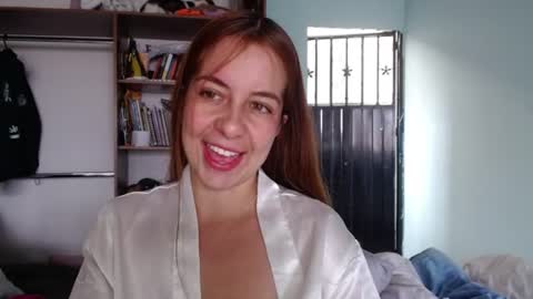 Violeta Peter online show from July 2026 08:05:01 PM