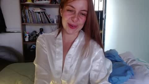 Violeta Peter online show from July 2026 09:38:01 PM