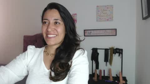 Snapshot of violeta_scott_ chatting on June 2026 02:30:02 PM violeta_scott_ online show from June 2026 02:30:02 PM