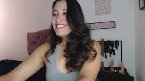 Snapshot of violeta_scott_ chatting on July 2026 03:21:02 PM violeta_scott_ online show from July 2026 03:21:02 PM