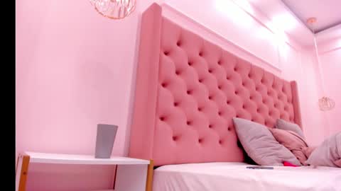 violeta_soracchi_ online show from March 2025 04:44:02 PM