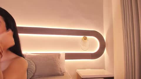 Violeta Sum online show from February 2026 12:04:01 PM