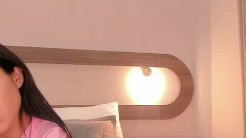 Snapshot of violeta_sum chatting on May 2026 12:35:02 PM Violeta Sum online show from May 2026 12:35:02 PM