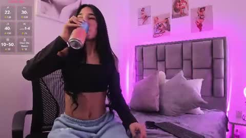 Snapshot of violeta_velvet_ chatting on June 2026 12:53:01 PM online show from June 2026 12:53:01 PM