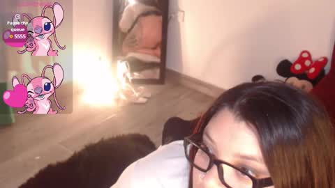 Snapshot of violetacandy111 chatting on February 2025 02:21:01 AM Violeta Candy Follow me I really appreciate it online show from February 2025 02:21:01 AM