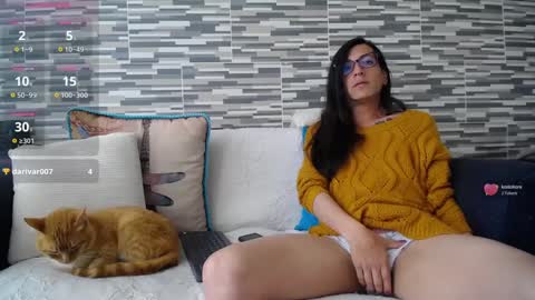 Violeta Gmez online show from October 2025 02:26:02 PM