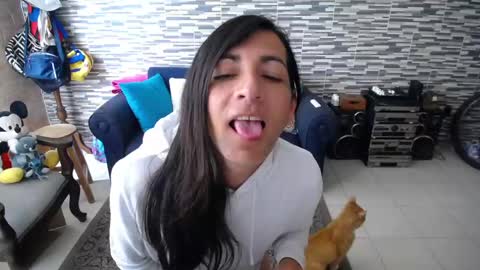 Violeta Gmez online show from April 2026 03:26:02 PM