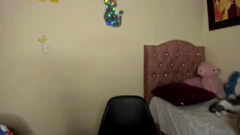 Jimena online show from September 2025 02:13:01 AM