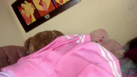 Jimena online show from October 2025 11:35:02 PM