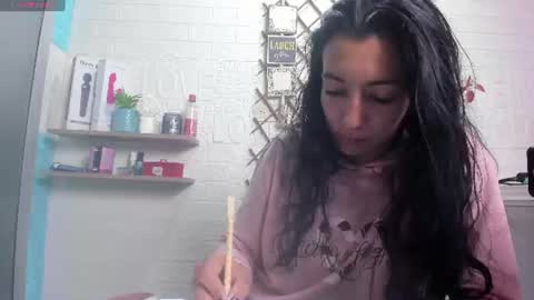 Snapshot of violetatto1 chatting on July 2026 05:51:02 PM Violeta online show from July 2026 05:51:02 PM