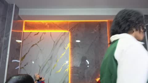 violeth_b online show from April 2026 01:12:01 PM