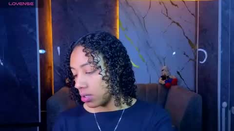 violeth_b online show from July 2026 01:15:01 PM