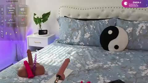 Snapshot of violetik888 chatting on June 2026 02:12:01 PM VioletBaby online show from June 2026 02:12:01 PM